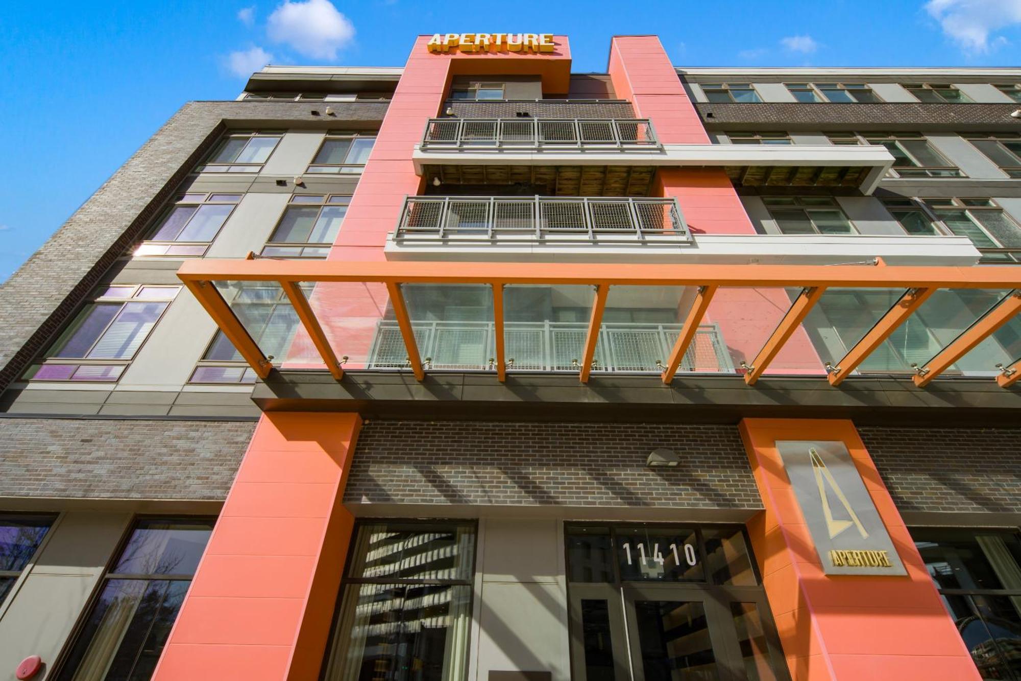 Global Luxury Suites At Reston Εξωτερικό φωτογραφία